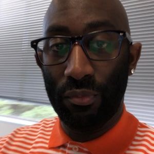 Meet your Posher, Travis